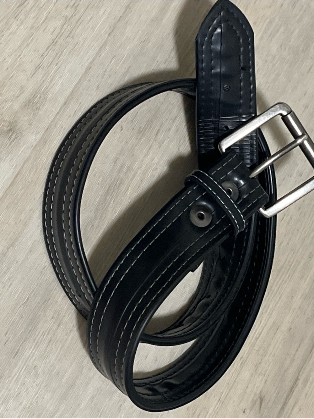 Men's Black Upcycled tires Belt with Contrast Stitching 32”